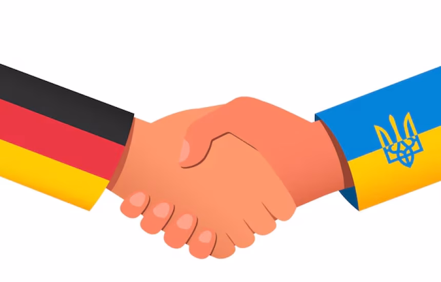 Музей отримав мінітрактор від партнерів з Ukraine Art Aid Center